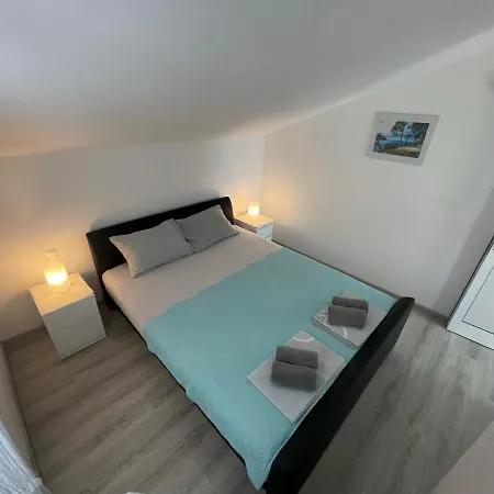 M&m Apartment