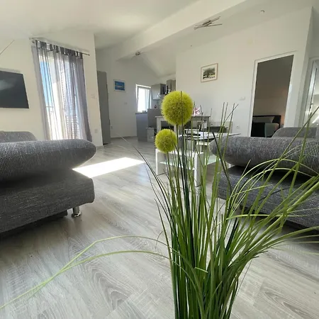 Apartment M&m Bibinje