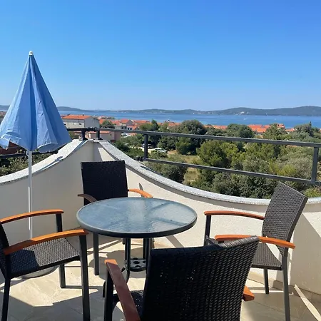 Apartment M&m Bibinje