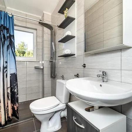 Apartment M&m Bibinje